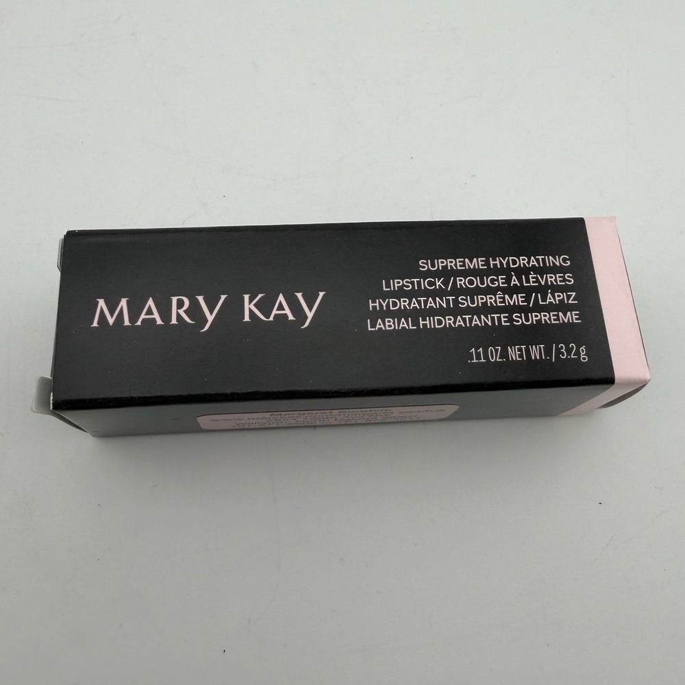Mary Kay Supreme Hydrating Lipstick 0.11oz Fuchsiaโ Dream NIB Creamy 155221